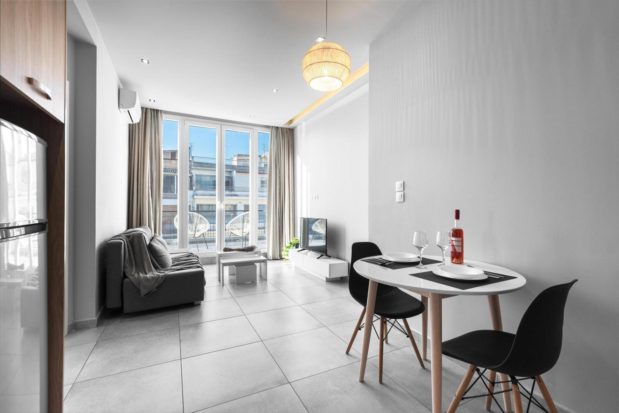 Penthouse Apartments, The Luxury Suites Thessaloniki Room photo